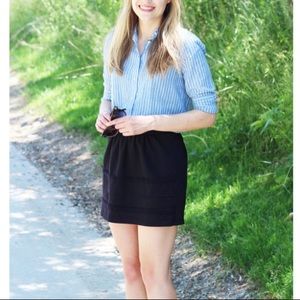 [forever 21] Black Zip-Up Skirt